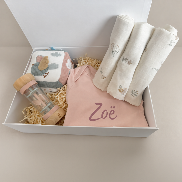 Cadeauset Lovely Birds met gepersonaliseerd rompertje