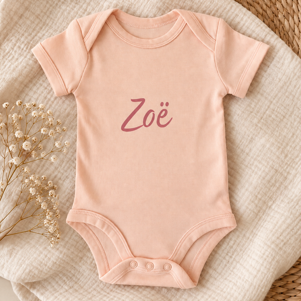 Pastel rompertje met naam - Script